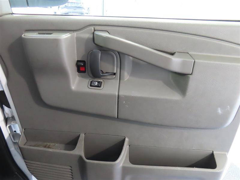 2021 Chevrolet Express 2500