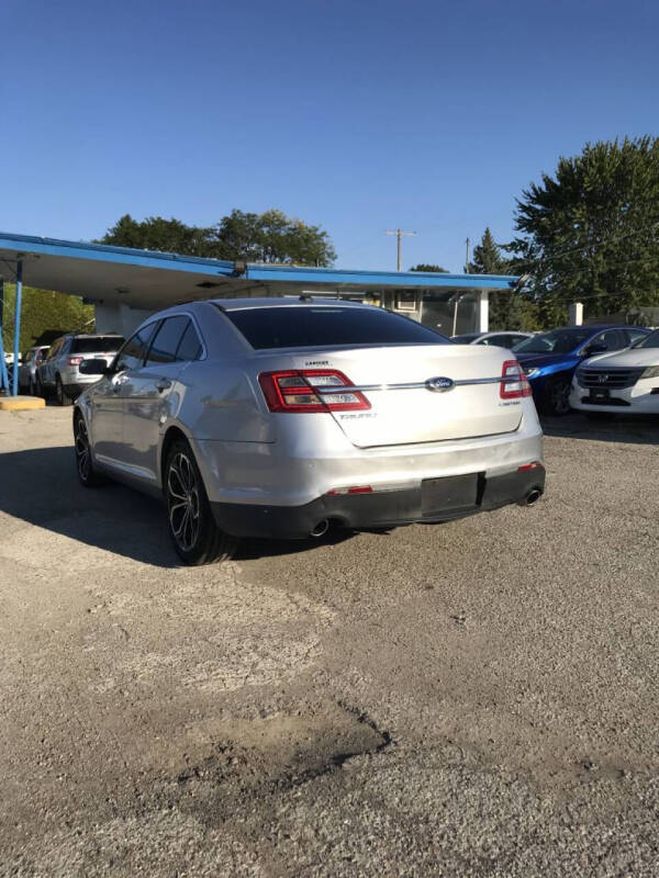 2014 Ford Taurus Limited
