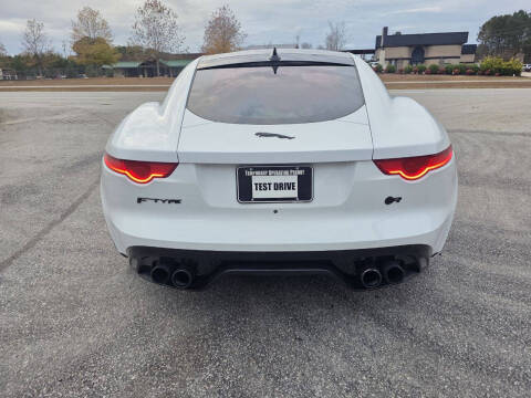2015 Jaguar F-TYPE R