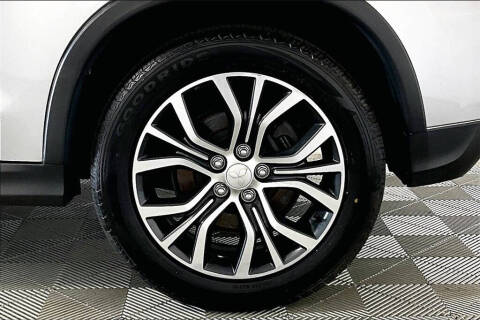 2019 Mitsubishi Outlander Sport SE