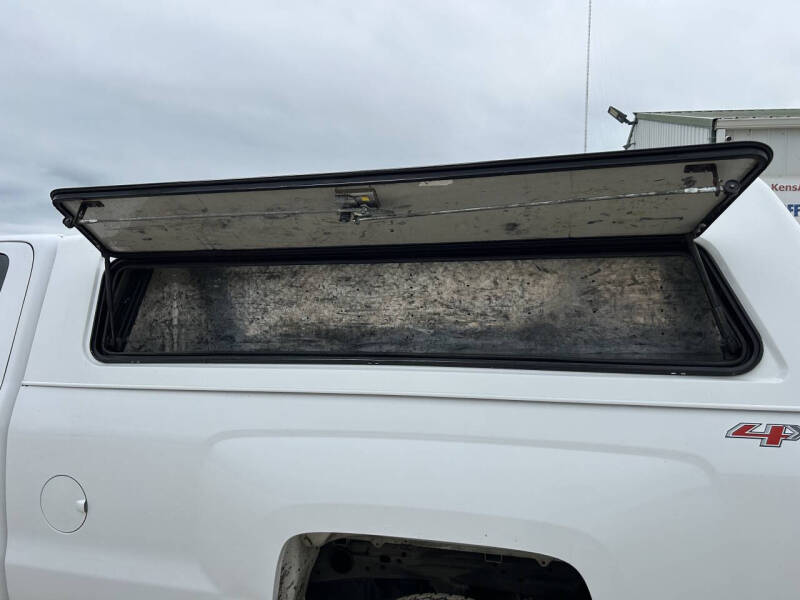 2016 ARE 8' Contractor Camper Shell