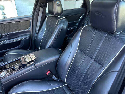 2013 Jaguar XJL Portfolio