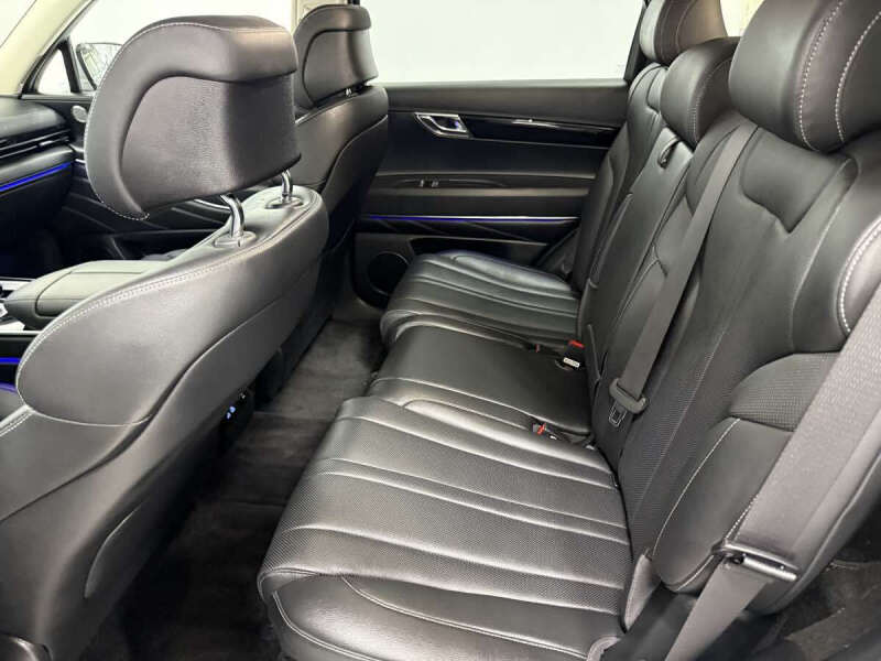 2025 Genesis GV80 2.5T Standard
