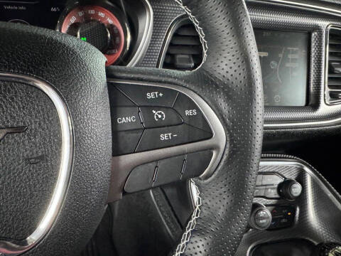 2015 Dodge Challenger SRT Hellcat