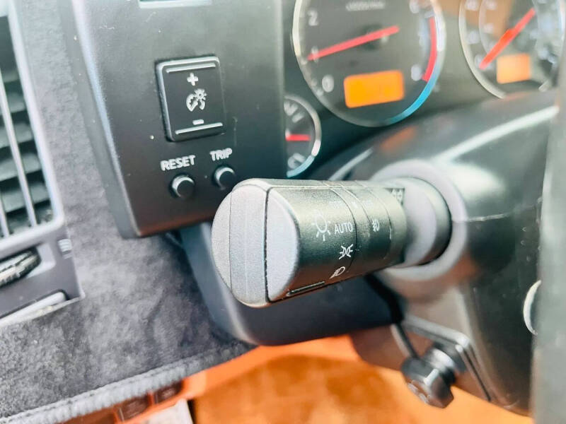 2005 Infiniti FX35
