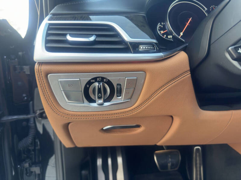 2018 BMW 7 Series 750i xDrive