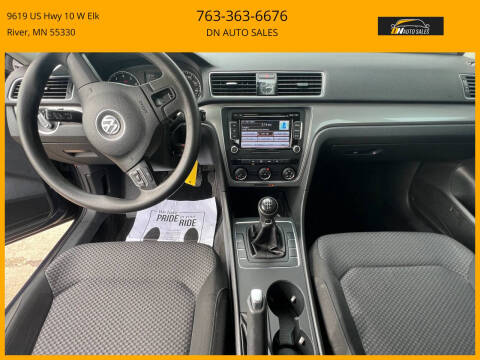 2015 Volkswagen Passat 1.8T S