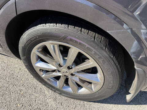 2017 Kia Sorento SX Limited V6