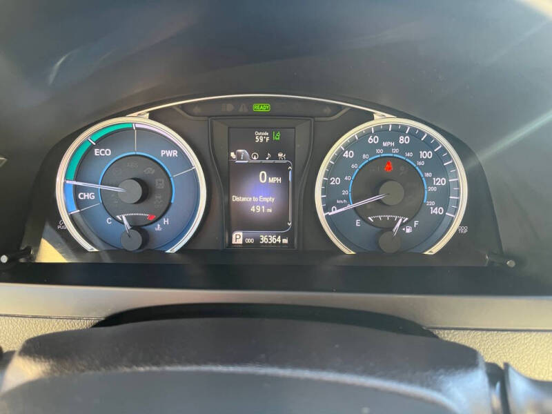 2015 Toyota Camry Hybrid