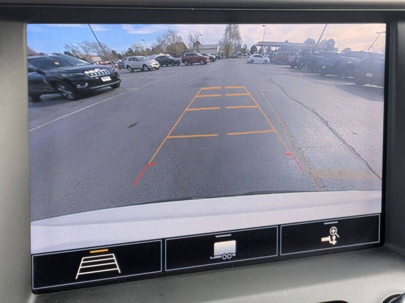 2020 GMC Acadia AT4