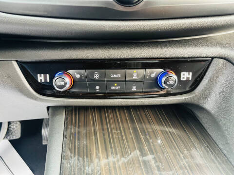 2019 Buick Regal Sportback Essence