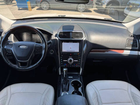 2019 Ford Explorer Platinum