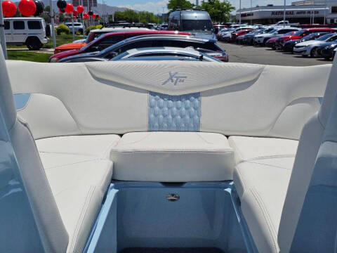 2022 MasterCraft XT24