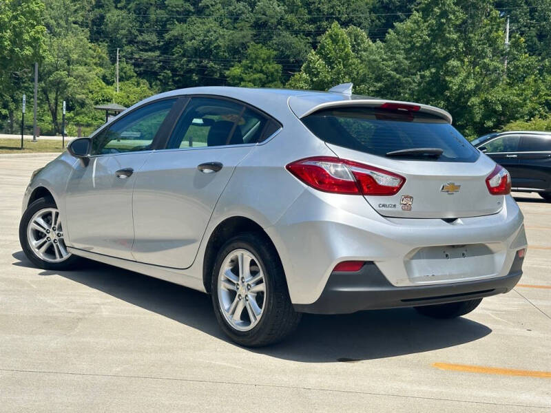 2018 Chevrolet Cruze LT Auto