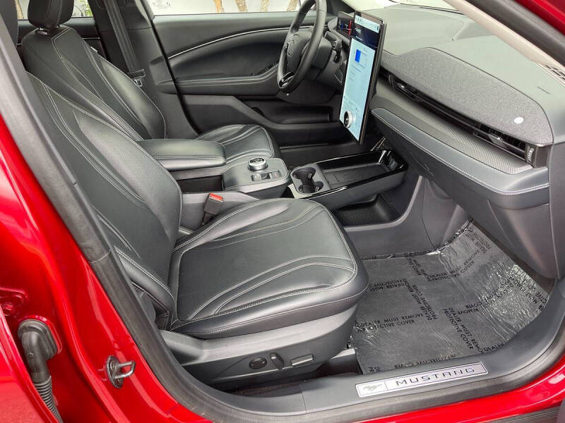 2021 Ford Mustang Mach-E Premium