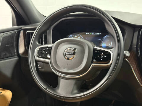 2021 Volvo XC60 Recharge T8 Inscription