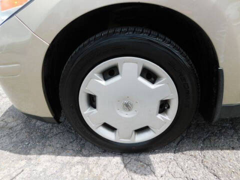 2009 Nissan Versa 1.8 S