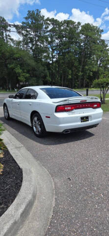 2013 Dodge Charger SXT