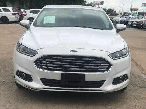 2015 Ford Fusion SE