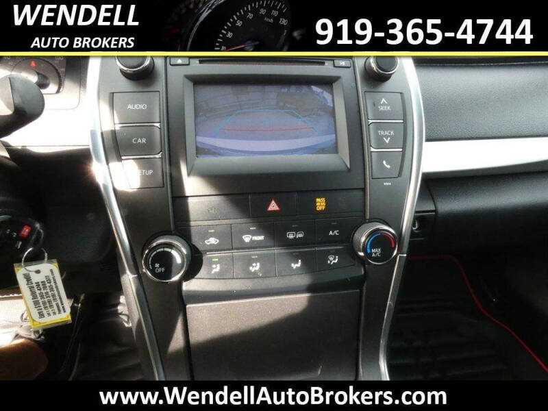 2016 Toyota Camry SE