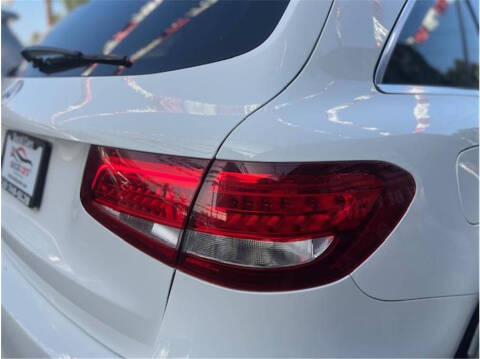 2016 Mercedes-Benz GLC GLC 300