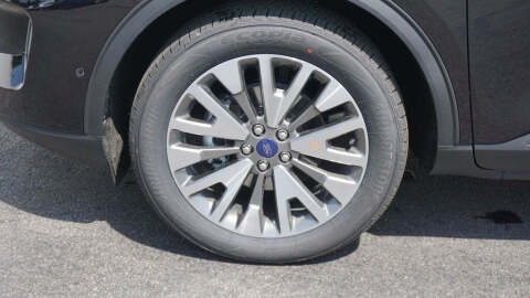 2021 Ford Escape Titanium