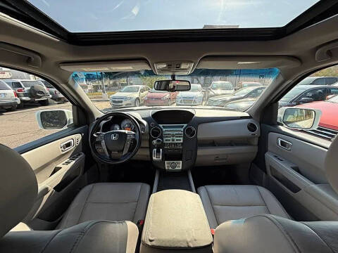 2010 Honda Pilot Touring w/Navi