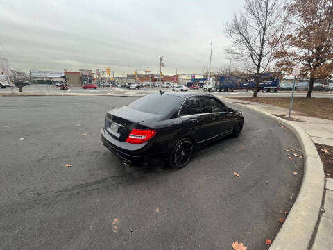 2013 Mercedes-Benz C-Class C 300 Luxury 4MATIC