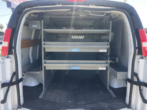 2018 Chevrolet Express 2500