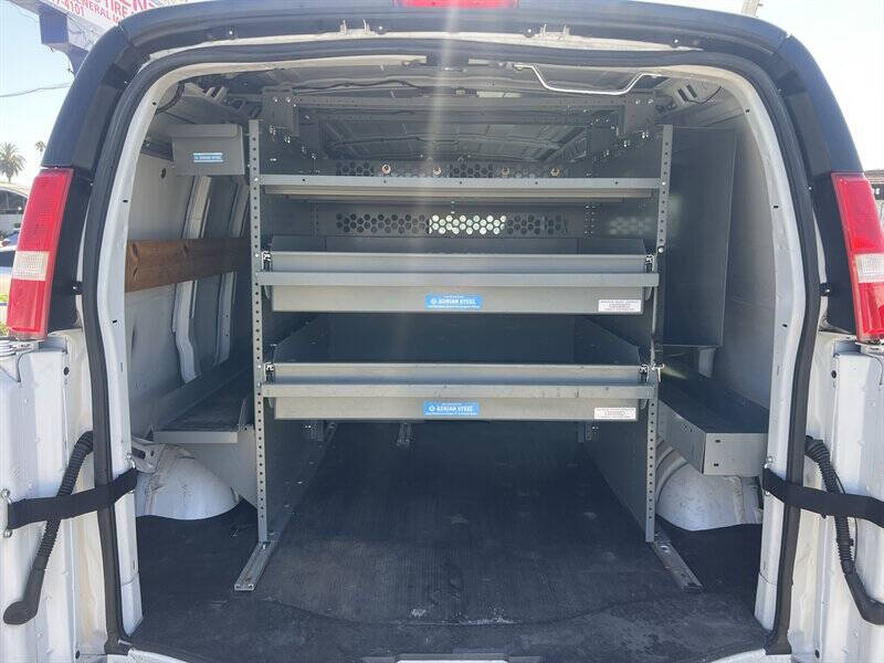 2018 Chevrolet Express 2500