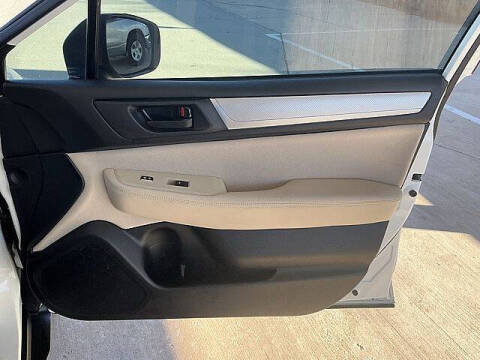 2019 Subaru Outback 2.5i