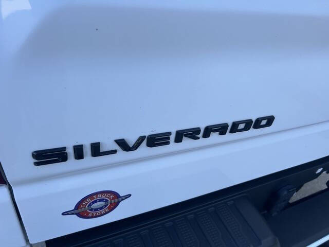 2023 Chevrolet Silverado 1500 Custom