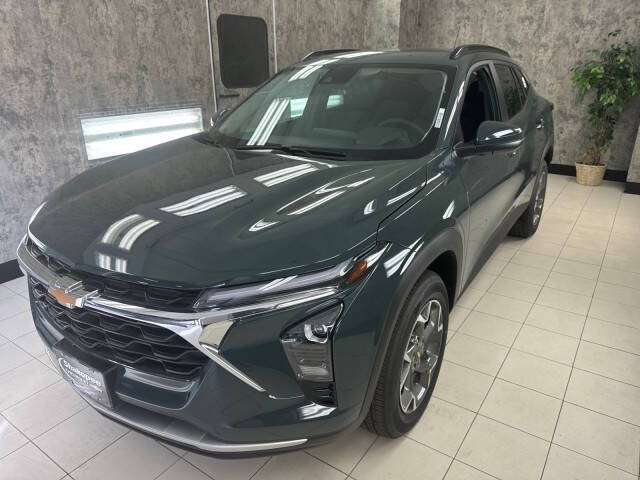 2025 Chevrolet Trax LT's photo