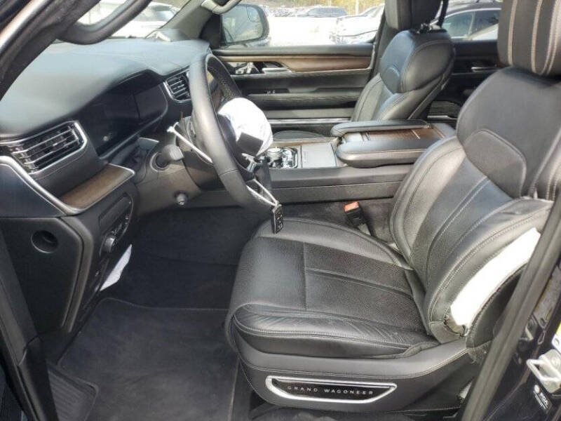 2023 Jeep Grand Wagoneer L