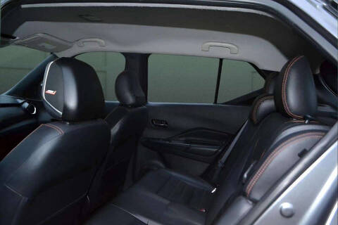 2020 Nissan Kicks SR