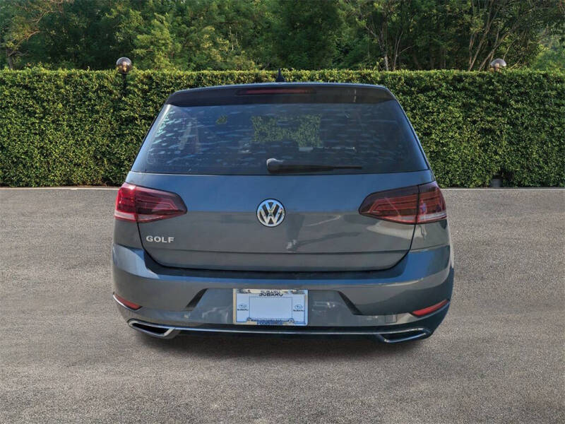 2020 Volkswagen Golf TSI