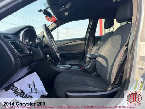 2014 Chrysler 200 Touring