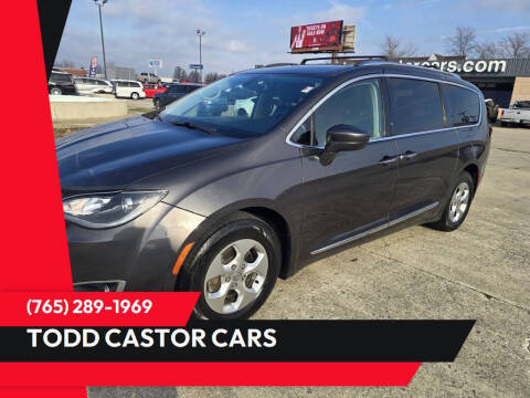 2017 Chrysler Pacifica Touring-L Plus