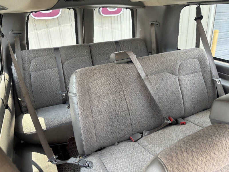 2016 Chevrolet Express LT 3500