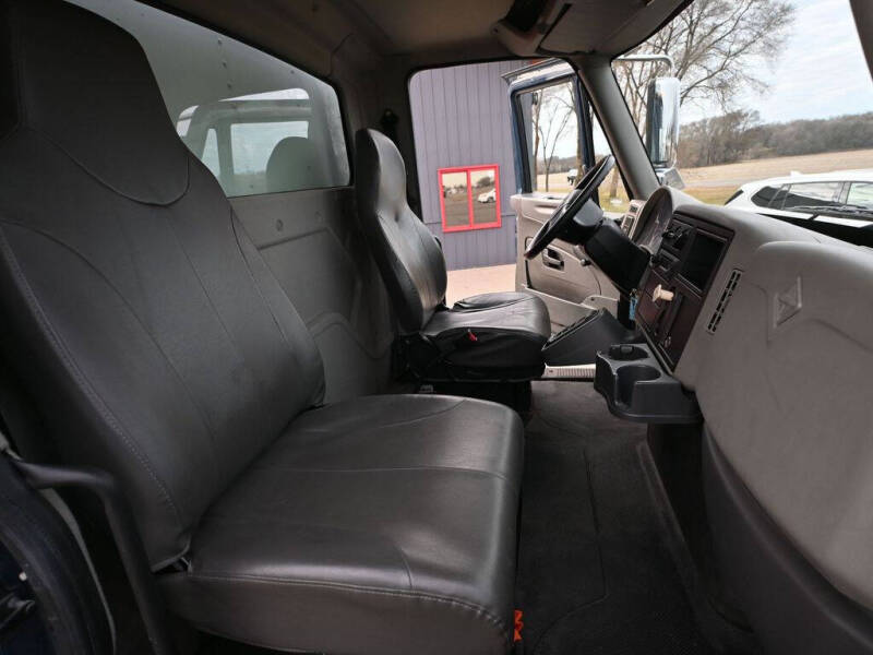 2013 International DuraStar 4400