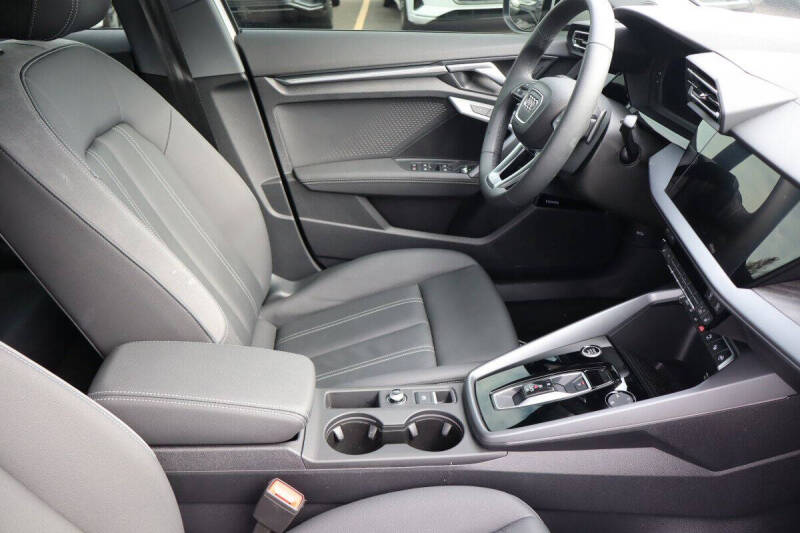 2025 Audi A3 quattro Premium Plus 40 TFSI