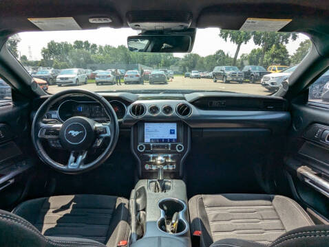 2022 Ford Mustang Mach 1