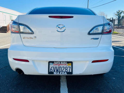 2012 Mazda MAZDA3 i Grand Touring