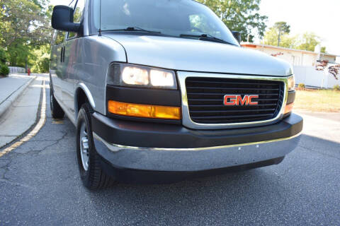2022 GMC Savana 2500