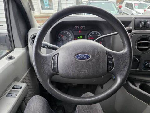 2013 Ford E-Series E-250