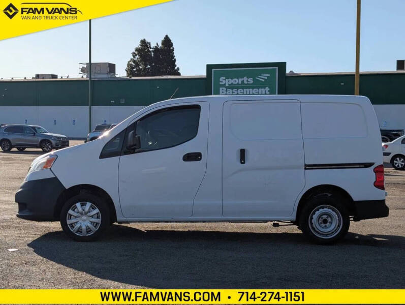 2015 Nissan NV200