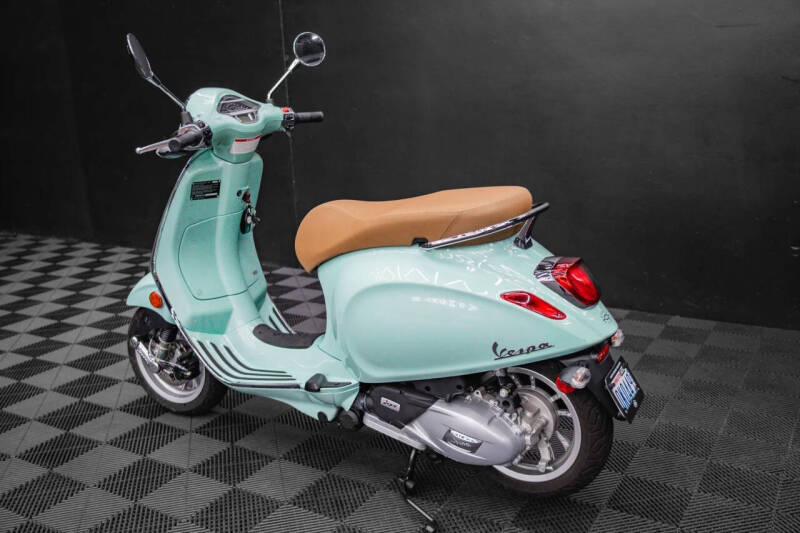 2023 Vespa Primavera