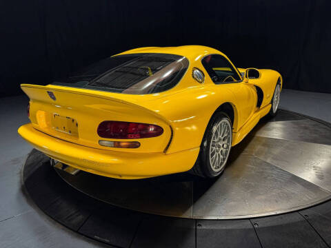 2002 Dodge Viper