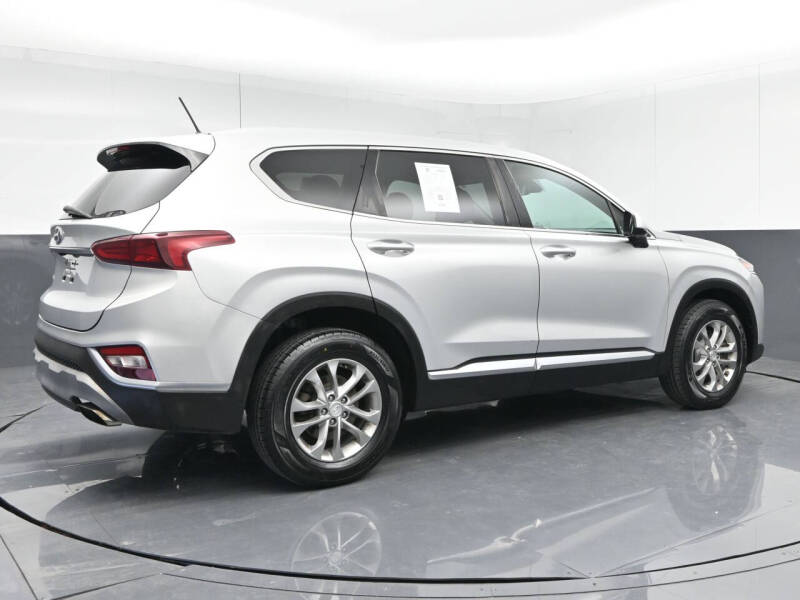 2020 Hyundai Santa Fe SE