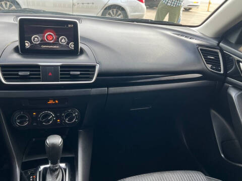 2016 Mazda MAZDA3 i Sport